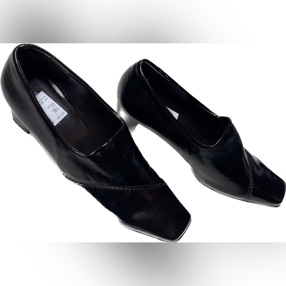 Liz Baker Burgundy Loafers
